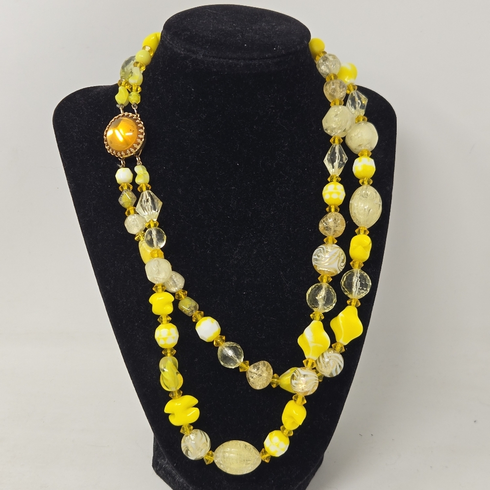 HATTIE CARNEGIE Signed Double Strand Yellow Glass Beaded‎ Necklace Vintage
